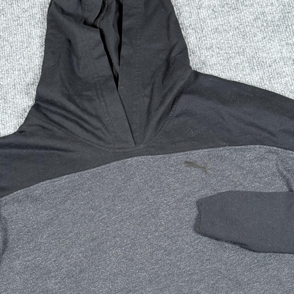 Puma Hoodie Shirt Womens Medium Pullover Long Sleeve Athletic Lightweight Casual - Picture 1 of 14